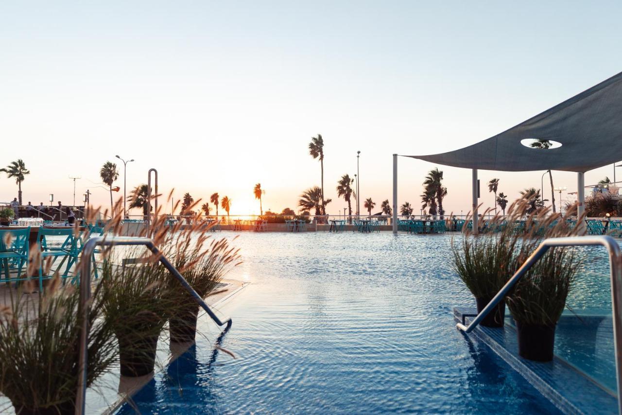 Dan Panorama Tel Aviv Hotel Exterior foto